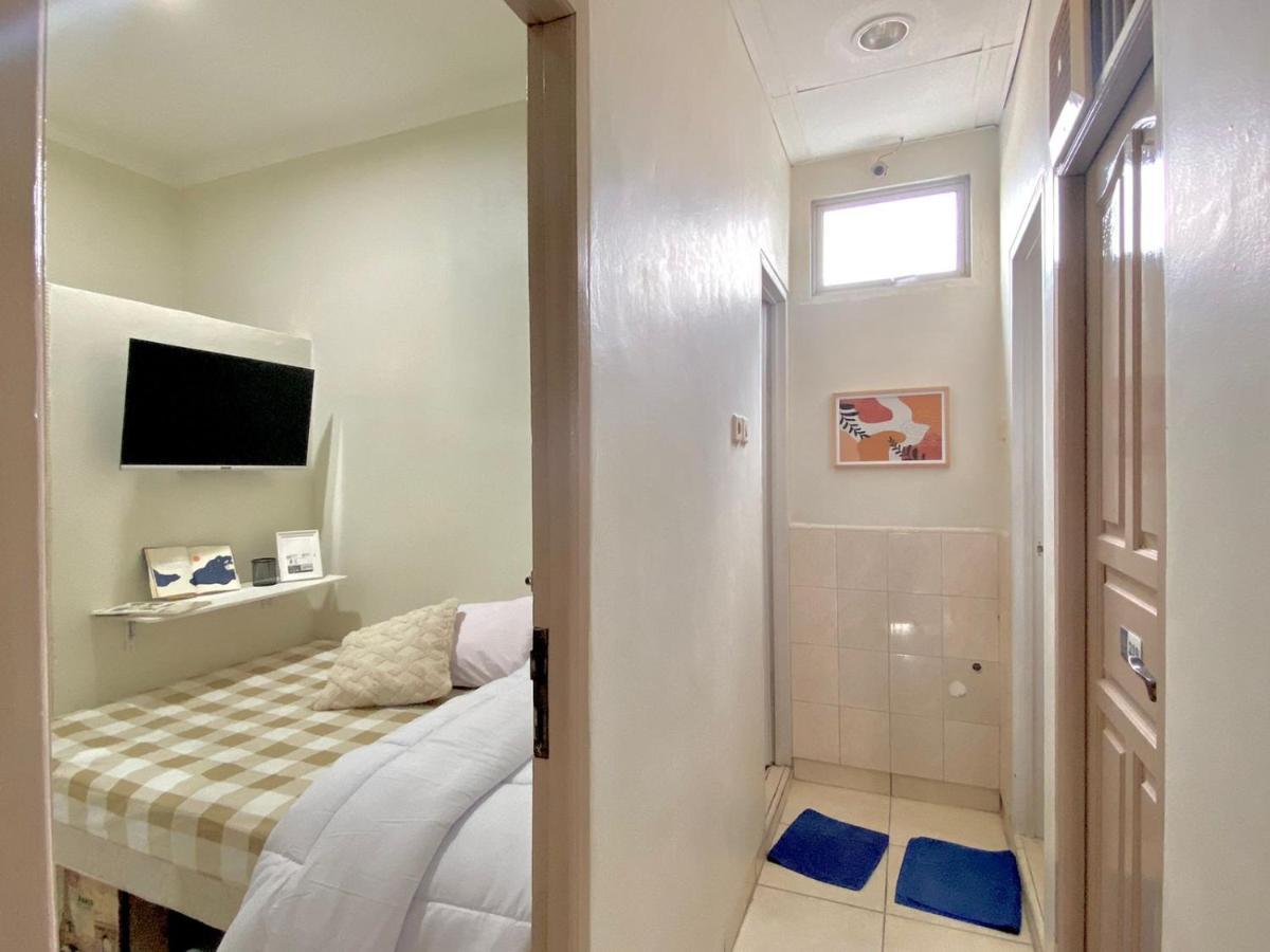 הוסטל ג'קרטה Kos Awany Coliving מראה חיצוני תמונה