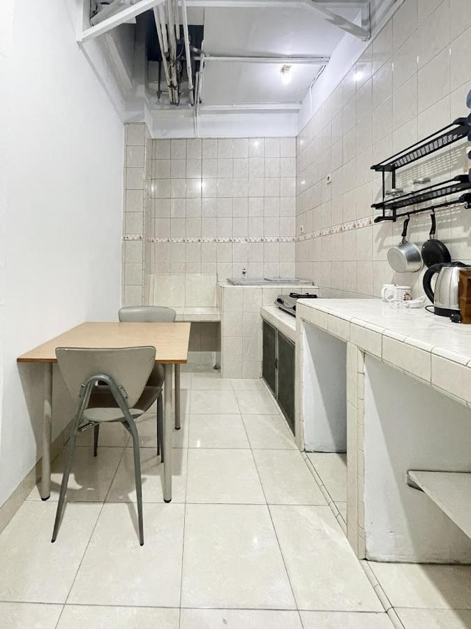 הוסטל ג'קרטה Kos Awany Coliving מראה חיצוני תמונה